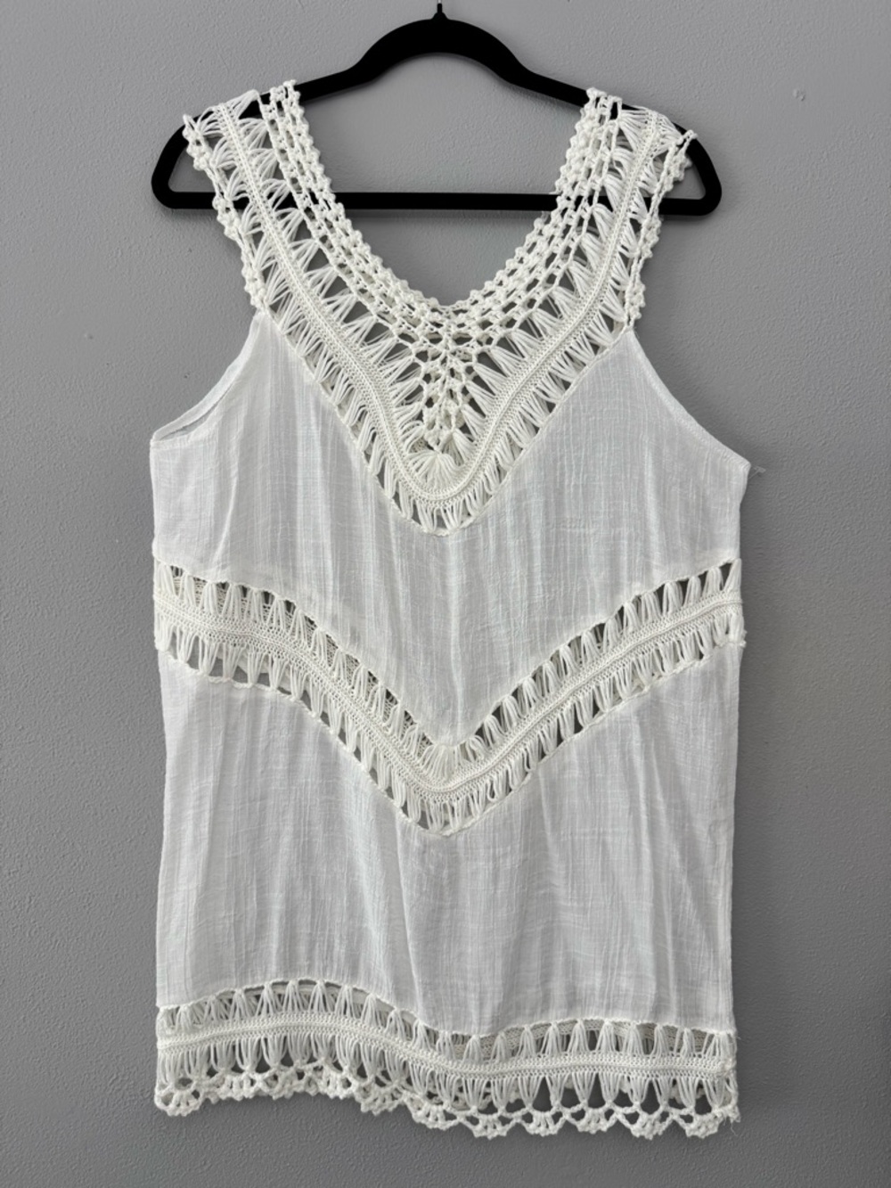 CUPSHE women’s white beach V neck crochet lightweight cover up